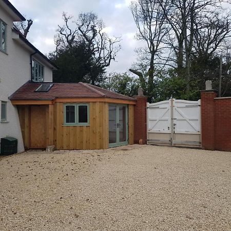 The New Forest Manor Apartment Lymington Zewnętrze zdjęcie